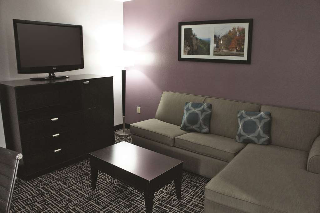 La Quinta By Wyndham Russellville Phòng bức ảnh